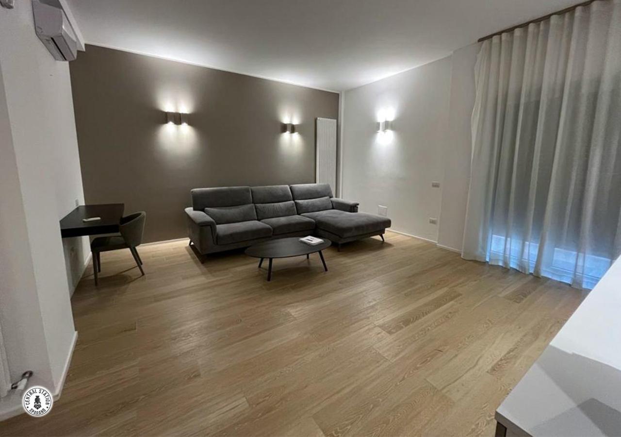 Apartament Central Station Sparano Bari Zewnętrze zdjęcie