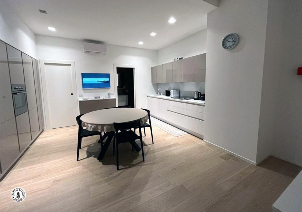 Apartament Central Station Sparano Bari Zewnętrze zdjęcie